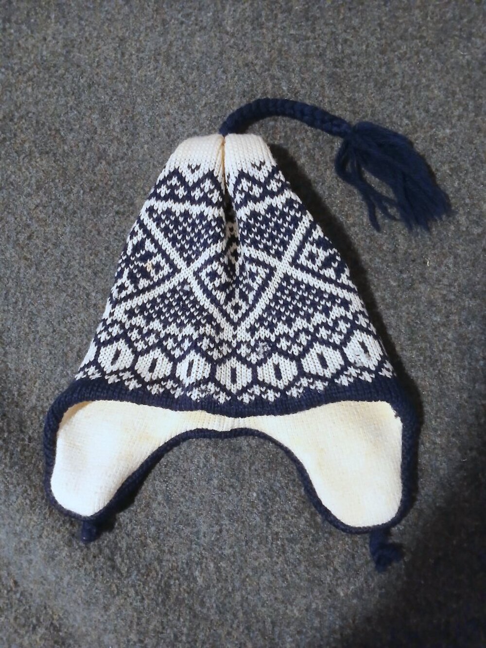 Vintage Smiley Navy White Wool Earflap Hat One Size Nordic Winter Fair Isle Ski